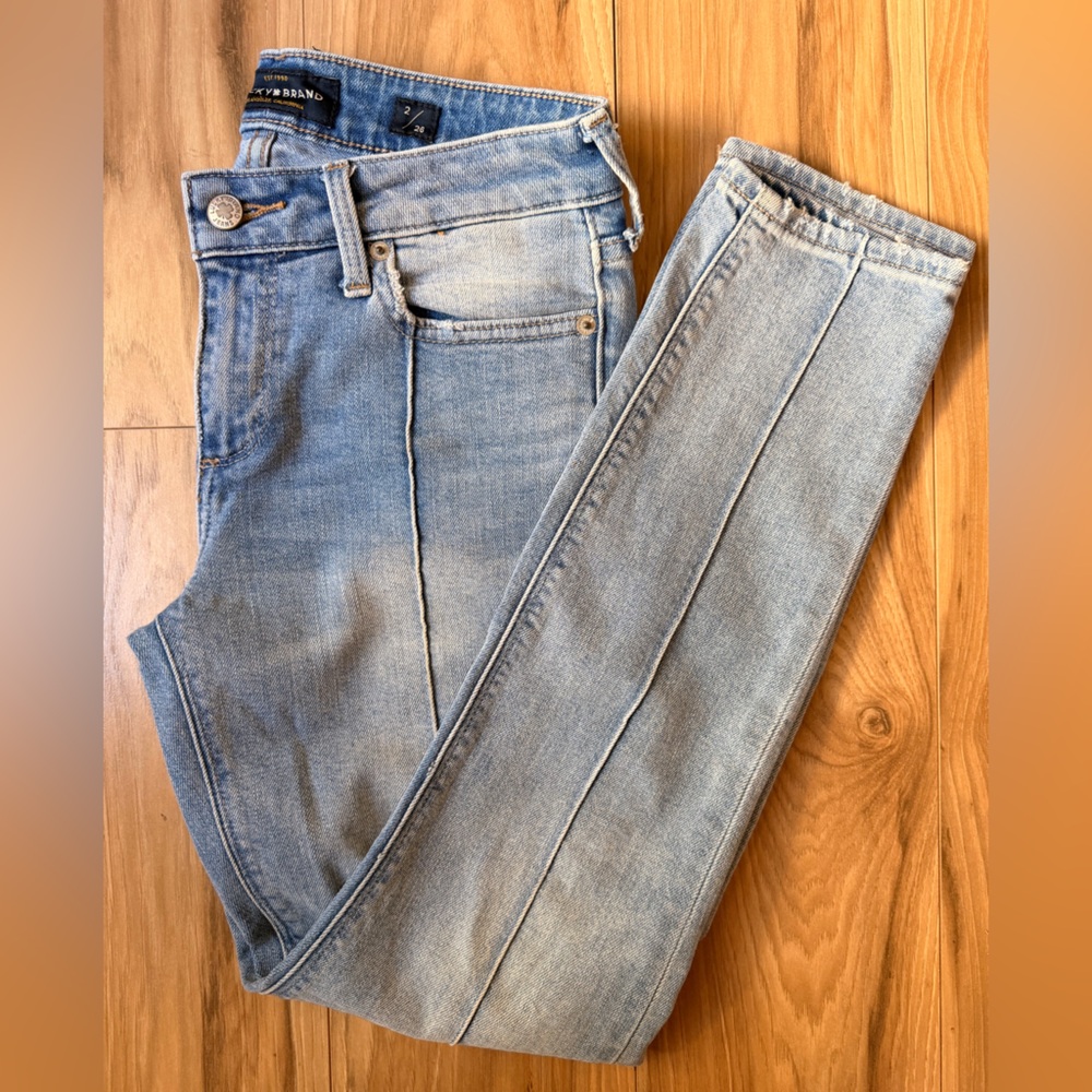 Lucky Brand Women’s Jeans Size 2 Light Wash Straight Leg Denim